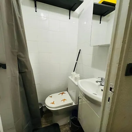 2 De Paris Διαμέρισμα